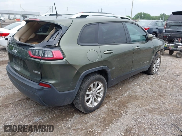 2020 Jeep Cherokee Latitude z VIN 1C4PJMCB5LD636295, wystawiony jako IAAI lot #42358449 z przebiegiem 103 478 mil mil oraz . Historia ofert i sprzedaży dostępna na DreamBid. Obrazek 4.
