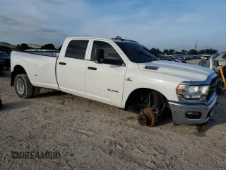 2022 Ram 3500 Tradesman with VIN 3C63RRGL3NG416156, listed as a Copart auction lot 76063964 with 42,351 mi miles and Salvage Title. Bid and sale history available at carsss.com. Image 4.