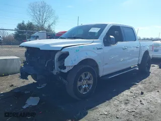 2016 Ford F-150 XLT with VIN 1FTEW1EP8GKF18498, listed as a IAAI auction lot 41646760 with NaN miles. Bid and sale history available at carsss.com. Image 2.