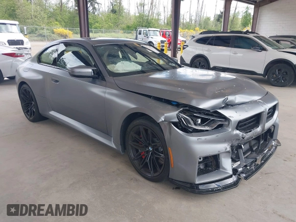 2024 BMW M2 z VIN 3MF13DM08R8E83248, wystawiony jako IAAI lot #42272913 z przebiegiem 4 647 mil mil oraz . Historia ofert i sprzedaży dostępna na DreamBid. Obrazek 1.