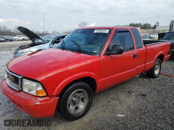 2000 GMC Sonoma SLS z VIN 1GTCS19W1Y8146005, wystawiony jako Copart lot #44068505 z przebiegiem 283 782 mil mil oraz Szkody całkowita. Historia ofert i sprzedaży dostępna na DreamBid. Obrazek 1.