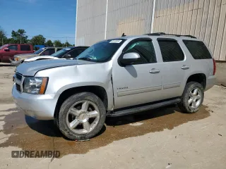 2014 Chevrolet Tahoe LT z VIN 1GNSKBE05ER109118, wystawiony jako Copart lot #68128204 z przebiegiem 123 640 mil mil oraz Szkoda całkowita • Salvage title. Historia ofert i sprzedaży dostępna na DreamBid. Obrazek 1.