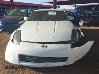 2003 Nissan 350Z Enthusiast with VIN JN1AZ34D43T116381, listed as a IAAI auction lot 41507588 with 195,944 mi miles. Bid and sale history available at carsss.com. Image 12.