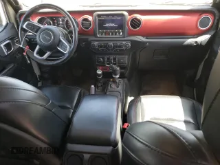 2020 Jeep Gladiator Rubicon z VIN 1C6JJTBG2LL190732, wystawiony jako Copart lot #57100115 z przebiegiem 55 679 mil mil oraz Szkoda całkowita • Salvage title. Historia ofert i sprzedaży dostępna na DreamBid. Obrazek 8.