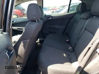 2008 Saturn Astra XE z VIN W08AR671885059509, wystawiony jako Copart lot #63618234 z przebiegiem 70 700 mil mil oraz Szkody całkowita. Historia ofert i sprzedaży dostępna na DreamBid. Obrazek 10.