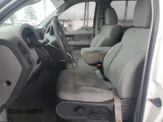 2008 Ford F-150 XL с VIN 1FTRW12W98FC06343, выставлен на аукционе Copart как лот 56135305 с пробегом 180 161 миль миль и Списание • Salvage title. История ставок и продаж доступна на DreamBid. Изображение 7.