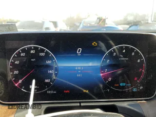 2022 Mercedes-Benz C 300 z VIN W1KAF4HBXNR010656, wystawiony jako Copart lot #70868282 z przebiegiem 641 mil mil oraz . Historia ofert i sprzedaży dostępna na DreamBid. Obrazek 9.
