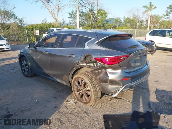2017 Infiniti QX30 Luxury with VIN SJKCH5CR3HA020551, listed as a IAAI auction lot 41501816 with 78,511 mi miles. Bid and sale history available at carsss.com. Image 3.