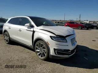 2019 Lincoln Nautilus Reserve with VIN 2LMPJ6LP6KBL18701, listed as a Copart auction lot 44176695 with Not provided miles and Salvage title. Bid and sale history available at DreamBid. Image 11.