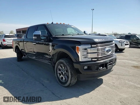 2019 Ford F-250 XL with VIN 1FT7W2BTXKEF35875, listed as a Copart auction lot 54132745 with 109,179 mi miles and Salvage title. Bid and sale history available at DreamBid. Image 13.