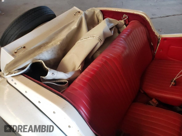 1971 Volkswagen Beetle with VIN 1112313102, listed as a Copart auction lot 55659265 with 3,677 mi miles and Salvage Title. Bid and sale history available at DreamBid. Image 10.