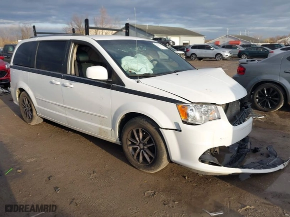 2017 Dodge Grand Caravan SXT with VIN 2C4RDGCG2HR818425, listed as a IAAI auction lot 41837757 with 175,201 mi miles. Bid and sale history available at carsss.com. Image 1.