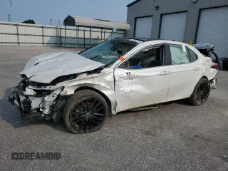 2022 Toyota Camry XSE z VIN 4T1K61AK7NU009559, wystawiony jako Copart lot #54871375 z przebiegiem Nie podano mil oraz Czysty tytuł • Clean title. Historia ofert i sprzedaży dostępna na DreamBid. Obrazek 1.