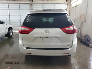 2015 Toyota Sienna XLE with VIN 5TDYK3DC4FS667923, listed as a Copart auction lot 86730854 with 62,486 mi miles and Salvage Title. Bid and sale history available at DreamBid. Image 6.
