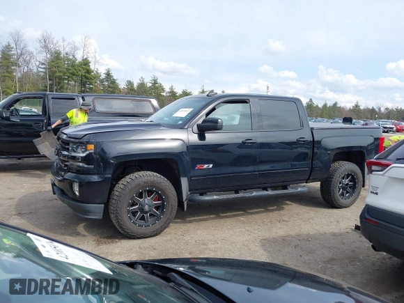 2018 Chevrolet Silverado 1500 LTZ with VIN 3GCUKSEC6JG111742, listed as a IAAI auction lot 42040811 with 148,283 mi miles. Bid and sale history available at carsss.com. Image 15.