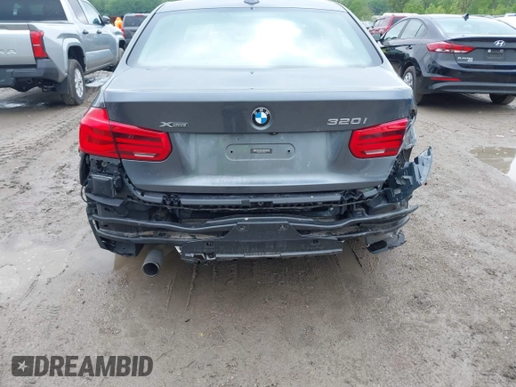 2018 BMW 3 Series 320i xDrive with VIN WBA8A3C5XJA505917, listed as a IAAI auction lot 42279882 with 89,537 mi miles and . Bid and sale history available at DreamBid. Image 6.