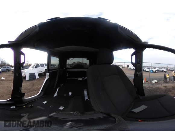 2021 Jeep Wrangler Unlimited Sport S with VIN 1C4HJXDN0MW612698, listed as a IAAI auction lot 41649323 with 22,539 mi miles and . Bid and sale history available at DreamBid. Image 18.