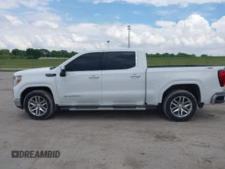 2021 GMC Sierra 1500 SLT z VIN 1GTU9DED9MZ359939, wystawiony jako IAAI lot #42245771 z przebiegiem 65 756 mil mil oraz . Historia ofert i sprzedaży dostępna na DreamBid. Obrazek 14.