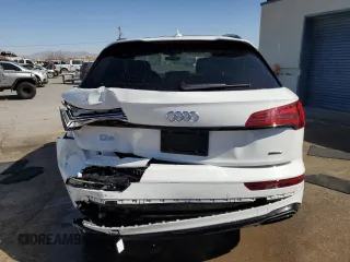 2025 Audi Q5 S line Premium z VIN WA1GAAFYXS2023169, wystawiony jako Copart lot #48351065 z przebiegiem 6 012 mil mil oraz Czysty tytuł • Clean title. Historia ofert i sprzedaży dostępna na DreamBid. Obrazek 6.