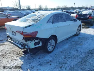 2019 Volkswagen Jetta S with VIN 3VWC57BU3KM116734, listed as a IAAI auction lot 41263385 with 61,865 mi miles. Bid and sale history available at carsss.com. Image 4.