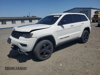 2020 Jeep Grand Cherokee Altitude z VIN 1C4RJFAGXLC141194, wystawiony jako Copart lot #55666415 z przebiegiem 69 849 mil mil oraz Szkody całkowita. Historia ofert i sprzedaży dostępna na DreamBid. Obrazek 1.