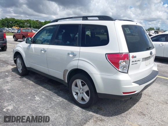 2010 Subaru Forester X Premium with VIN JF2SH6CC1AH794568, listed as a IAAI auction lot 42573787 with 123,302 mi miles and . Bid and sale history available at DreamBid. Image 3.