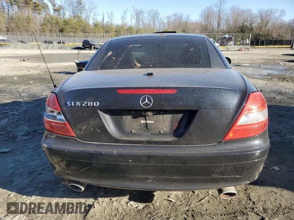2007 Mercedes-Benz SLK-Class 3.0L with VIN WDBWK54F57F154189, listed as a Copart auction lot 45678515 with 118,934 mi miles and Salvage Title. Bid and sale history available at carsss.com. Image 6.