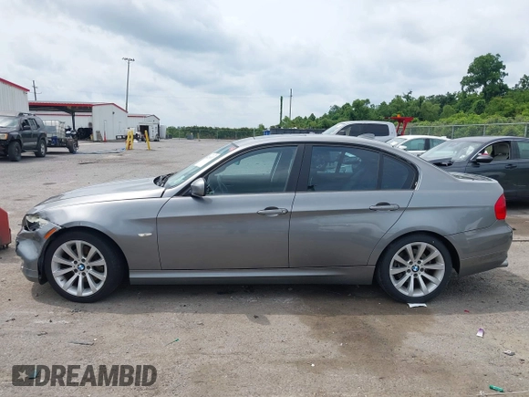 2011 BMW 3 Series 328i with VIN WBAPH7C56BE850922, listed as a IAAI auction lot 42294307 with 96,234 mi miles and . Bid and sale history available at DreamBid. Image 14.