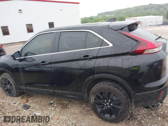 2024 Mitsubishi Eclipse Cross LE with VIN JA4ATVAA1RZ035228, listed as a IAAI auction lot 42176384 with 15,691 mi miles and . Bid and sale history available at DreamBid. Image 14.