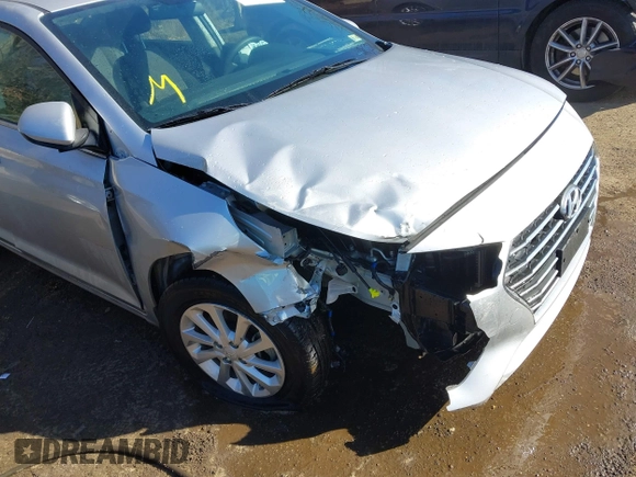 2022 Hyundai Accent SE with VIN 3KPC24A64NE157918, listed as a IAAI auction lot 41444230 with 24,912 mi miles. Bid and sale history available at carsss.com. Image 6.