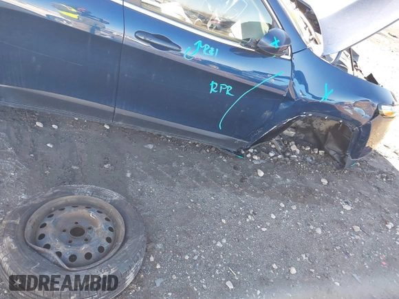 2018 Jeep Cherokee Latitude Plus with VIN 1C4PJMLX2JD545901, listed as a IAAI auction lot 41772981 with Not Provided miles. Bid and sale history available at carsss.com. Image 6.