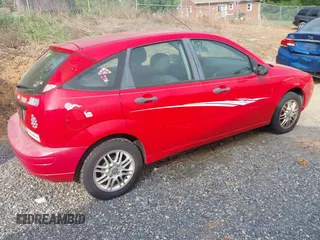 2007 Ford Focus S with VIN 1FAFP37N77W156235, listed as a IAAI auction lot 42106035 with 182,762 mi miles and . Bid and sale history available at carsss.com. Image 4.