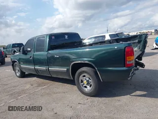 2001 Chevrolet Silverado 1500 LS with VIN 1GCEC19V51E312577, listed as a IAAI auction lot 41497378 with 205,873 mi miles and . Bid and sale history available at DreamBid. Image 14.