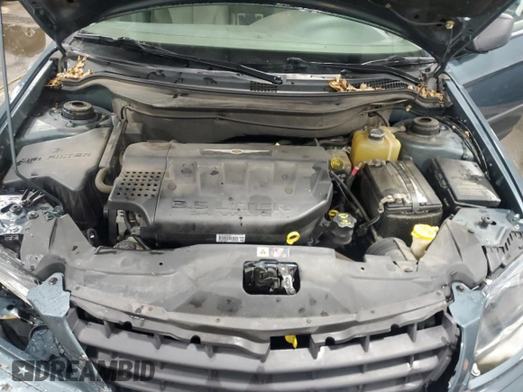 2006 Chrysler Pacifica z VIN 2A4GM48466R839242, wystawiony jako Copart lot #85465644 z przebiegiem 86 295 mil mil oraz Szkoda całkowita • Salvage title. Historia ofert i sprzedaży dostępna na DreamBid. Obrazek 12.