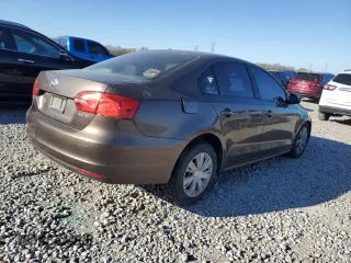 2011 Volkswagen Jetta SE с VIN 3VWBX7AJ8BM108075, выставлен на аукционе Copart как лот 50165815 с пробегом 187 035 миль миль и Списание • Salvage title. История ставок и продаж доступна на DreamBid. Изображение 3.