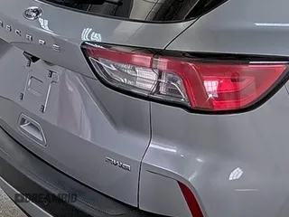2022 Ford Escape SE с VIN 1FMCU9G6XNUB81166, выставлен на аукционе IAAI как лот 42791502 с пробегом 68 729 миль миль и . История ставок и продаж доступна на DreamBid. Изображение 6.