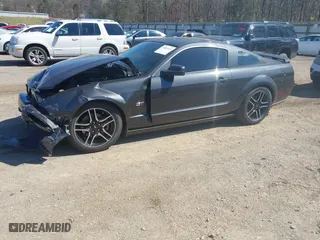 2008 Ford Mustang GT Deluxe with VIN 1ZVHT82H585131822, listed as a IAAI auction lot 41801324 with 132,576 mi miles. Bid and sale history available at carsss.com. Image 19.