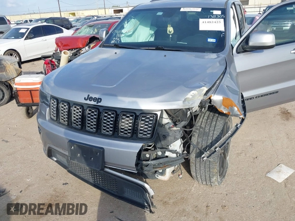 2020 Jeep Grand Cherokee Altitude with VIN 1C4RJEAGXLC403693, listed as a IAAI auction lot 41482425 with 67,161 mi miles and . Bid and sale history available at DreamBid. Image 6.