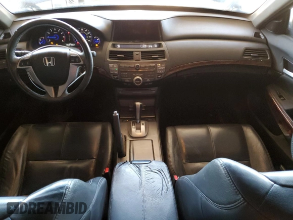 2010 Honda Crosstour EX-L z VIN 5J6TF1H51AL012556, wystawiony jako Copart lot #58065735 z przebiegiem 170 528 mil mil oraz Szkoda całkowita • Salvage title. Historia ofert i sprzedaży dostępna na DreamBid. Obrazek 8.