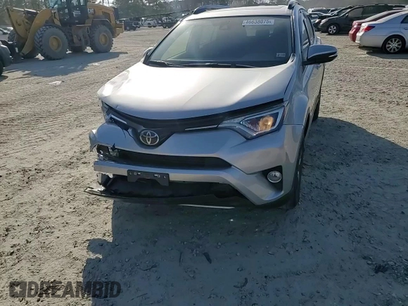 2018 Toyota RAV4 XLE with VIN JTMWFREV9JJ209010, listed as a Copart auction lot 46638075 with 50,553 mi miles and Salvage Title. Bid and sale history available at DreamBid. Image 12.