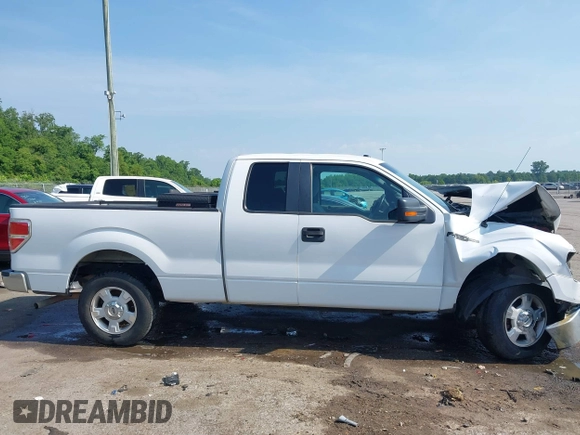 2014 Ford F-150 XL with VIN 1FTEX1CM8EFD04090, listed as a IAAI auction lot 42322851 with Not provided miles and . Bid and sale history available at DreamBid. Image 13.