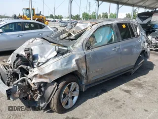 2016 Jeep Compass Sport with VIN 1C4NJCBA9GD743057, listed as a IAAI auction lot 42544686 with Not provided miles and . Bid and sale history available at DreamBid. Image 17.