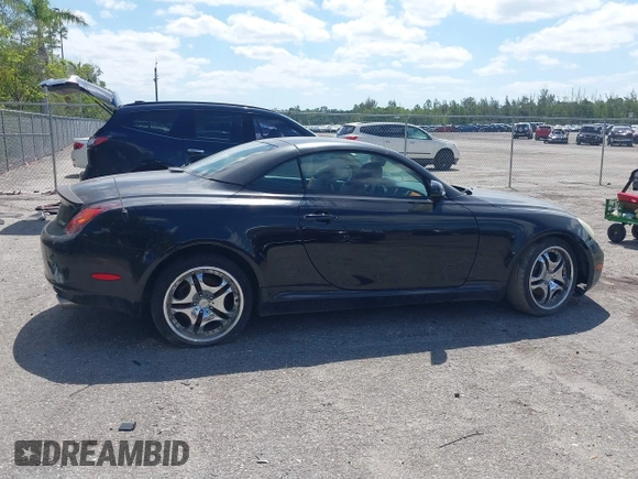 2003 Lexus SC with VIN JTHFN48Y630037747, listed as a IAAI auction lot 42027392 with 190,103 mi miles. Bid and sale history available at carsss.com. Image 12.