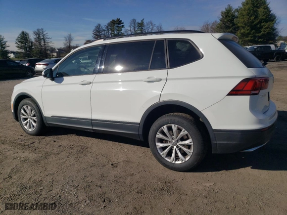 2018 Volkswagen Tiguan S with VIN 3VV1B7AXXJM079227, listed as a Copart auction lot 83267984 with 71,119 mi miles and Salvage Title. Bid and sale history available at carsss.com. Image 2.