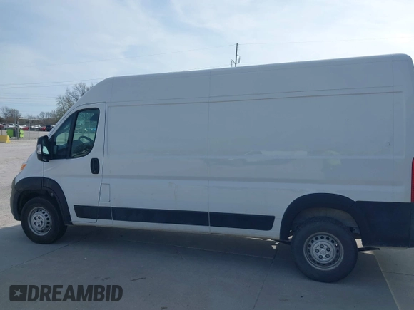 2024 Ram ProMaster Cargo Tradesman with VIN 3C6LRVDG0RE121355, listed as a IAAI auction lot 41891170 with 22,837 mi miles and . Bid and sale history available at DreamBid. Image 14.