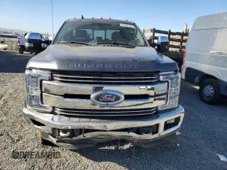 2019 Ford F-350 XL z VIN 1FT8W3DT7KEE38799, wystawiony jako Copart lot #87450134 z przebiegiem 36 711 mil mil oraz Szkody całkowita. Historia ofert i sprzedaży dostępna na DreamBid. Obrazek 5.