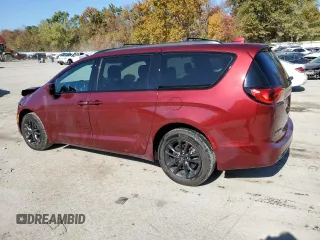2020 Chrysler Pacifica Launch Edition z VIN 2C4RC3BG2LR282663, wystawiony jako Copart lot #76714694 z przebiegiem 62 388 mil mil oraz Szkody całkowita. Historia ofert i sprzedaży dostępna na DreamBid. Obrazek 2.