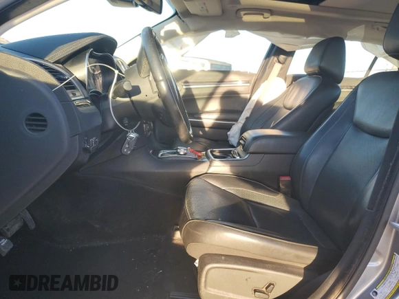 2017 Chrysler 300 with VIN 2C3CCAEG2HH576944, listed as a Copart auction lot 45061585 with 85,271 mi miles and Salvage Title. Bid and sale history available at carsss.com. Image 7.