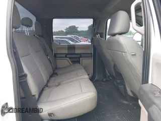 2022 Ford Super Duty F-250 SRW XL with VIN 1FT7W2BT1NEC16997, listed as a IAAI auction lot 42171344 with 118,681 mi miles. Bid and sale history available at carsss.com. Image 8.
