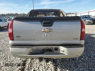 2008 Chevrolet Avalanche LS with VIN 3GNFK12328G284053, listed as a Copart auction lot 81843974 with Not provided miles and Non repairable. Bid and sale history available at DreamBid. Image 6.